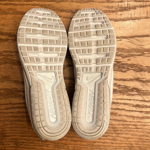 Nike AirMax - Picture 4 of 5